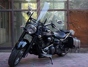 YAMAHA XV1900 STRATOLINER
