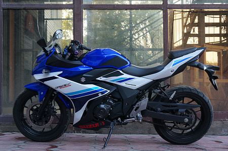SUZUKI GSX250R