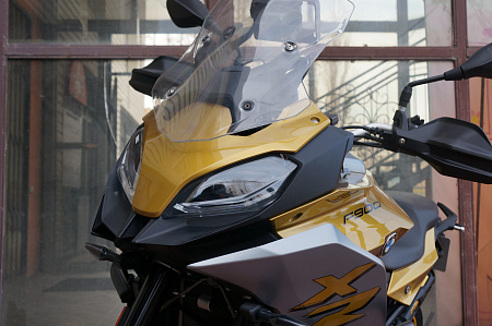 BMW F 900 XR