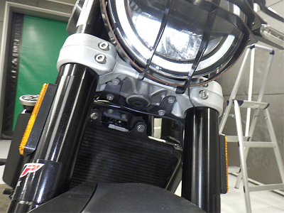 HUSQVARNA SVARTPILEN 401