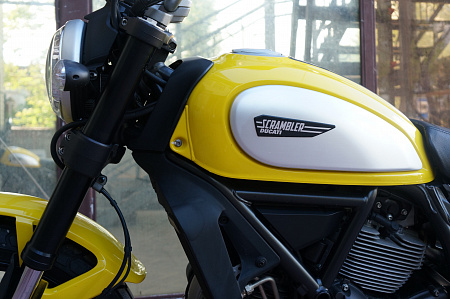 DUCATI SCRAMBLER ICON