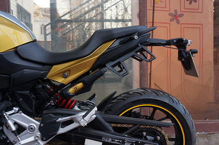 BMW F 900 XR