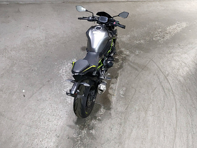 KAWASAKI Z900