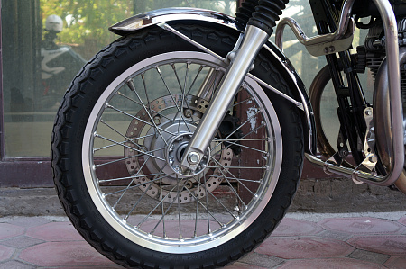 KAWASAKI W800