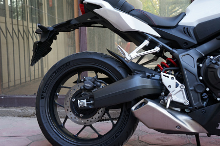 HONDA CBR650R