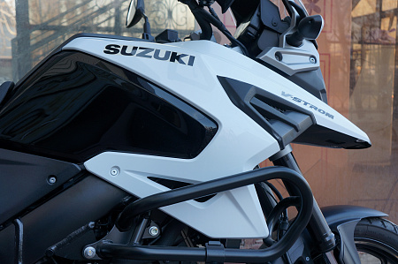 SUZUKI DL 1050 V-STROM