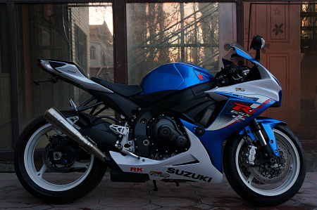 SUZUKI GSX-R 600