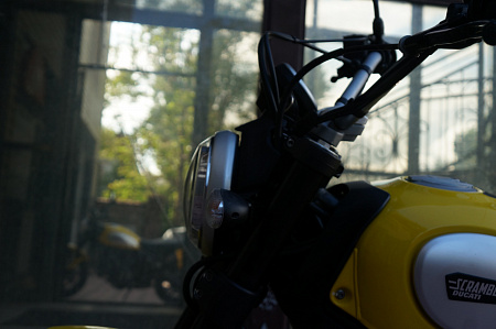 DUCATI SCRAMBLER ICON